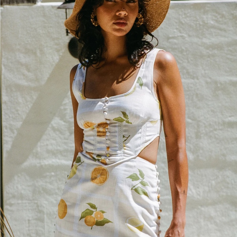 Sabo Skirt White Mini Dress with Yellow & Green Citrus Print - Picture 2 of 8